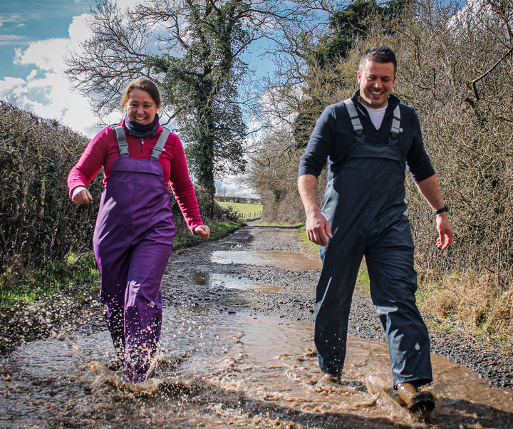 Why Bib and Brace Waterproofs Are the Ultimate Workwear Solution Why Bib and Brace Waterproofs Are the Ultimate Workwear Solution